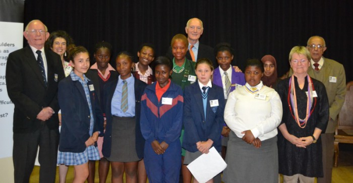 Back Row: Dina Goncalves, Natasha Mwilambwe, NtandoyenKosi Manana, Marlene Angwafor, Justice Edwin Cameron, Boitumelo Langa, Tasneem Bharoochi, Ahmed Kathrada Front Row: Kevin Tait, Monique Teixeira, Susan Mashingaidze, Melissa Nyalungu, Jesse Steyn, Mandisa Mpinga, Prof Isabel Hofmeyr